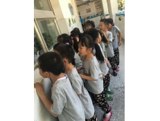 济炼幼儿园大班参观小学活动